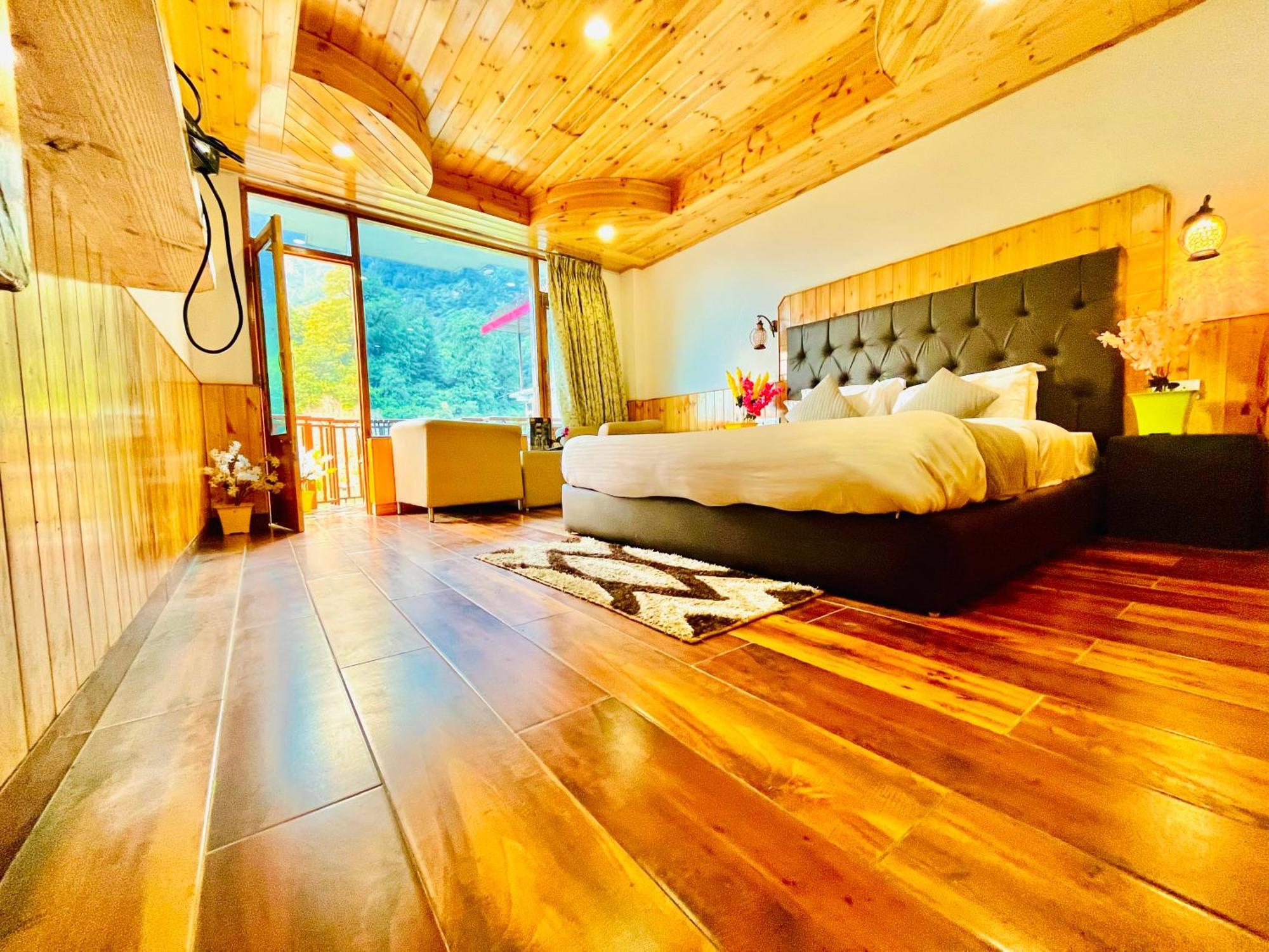 Himalayan Riverside Resort, Manali Dış mekan fotoğraf