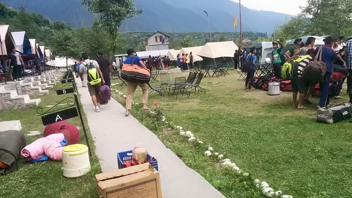 Himalayan Riverside Resort, Manali Dış mekan fotoğraf