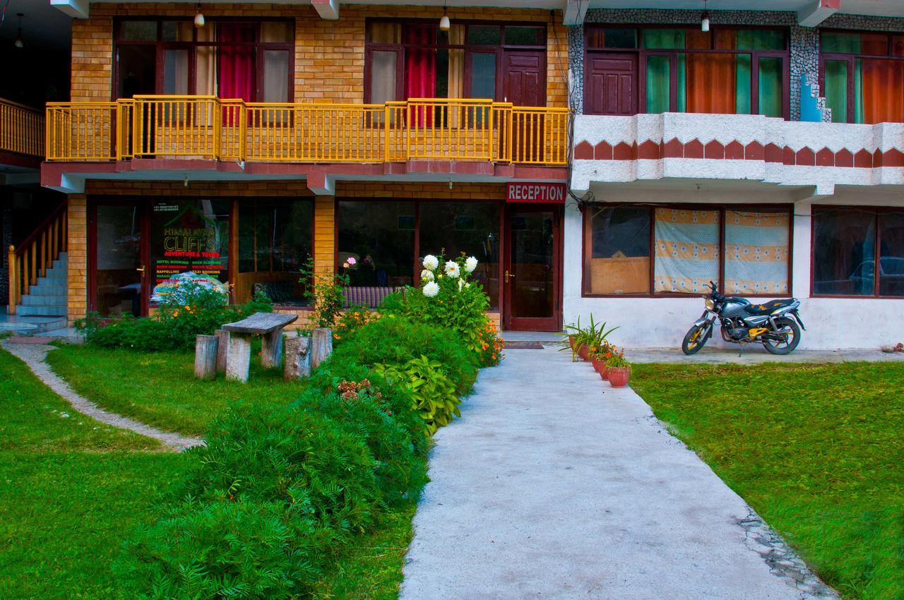 Himalayan Riverside Resort, Manali Dış mekan fotoğraf